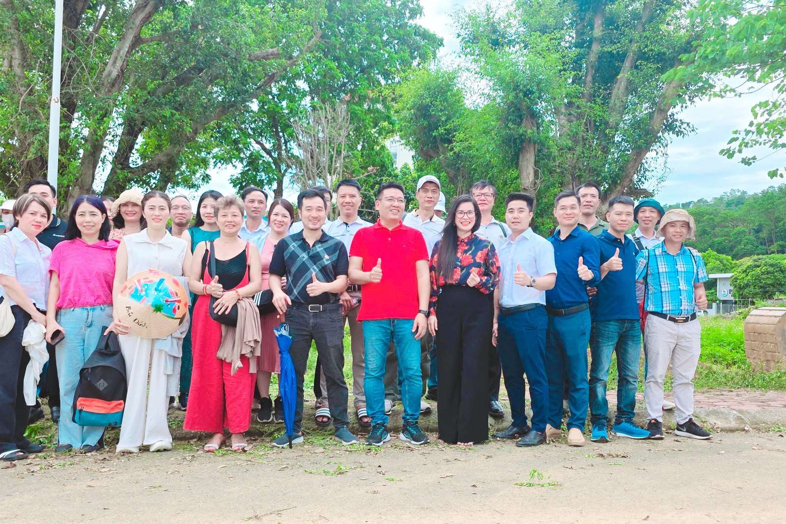 Thực địa & gặp gỡ 06/2026 — Thành viên cộng đồng trong chuyến khảo sát